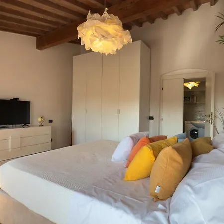 Sky View Residenza - Roofview Free Parking Apartment